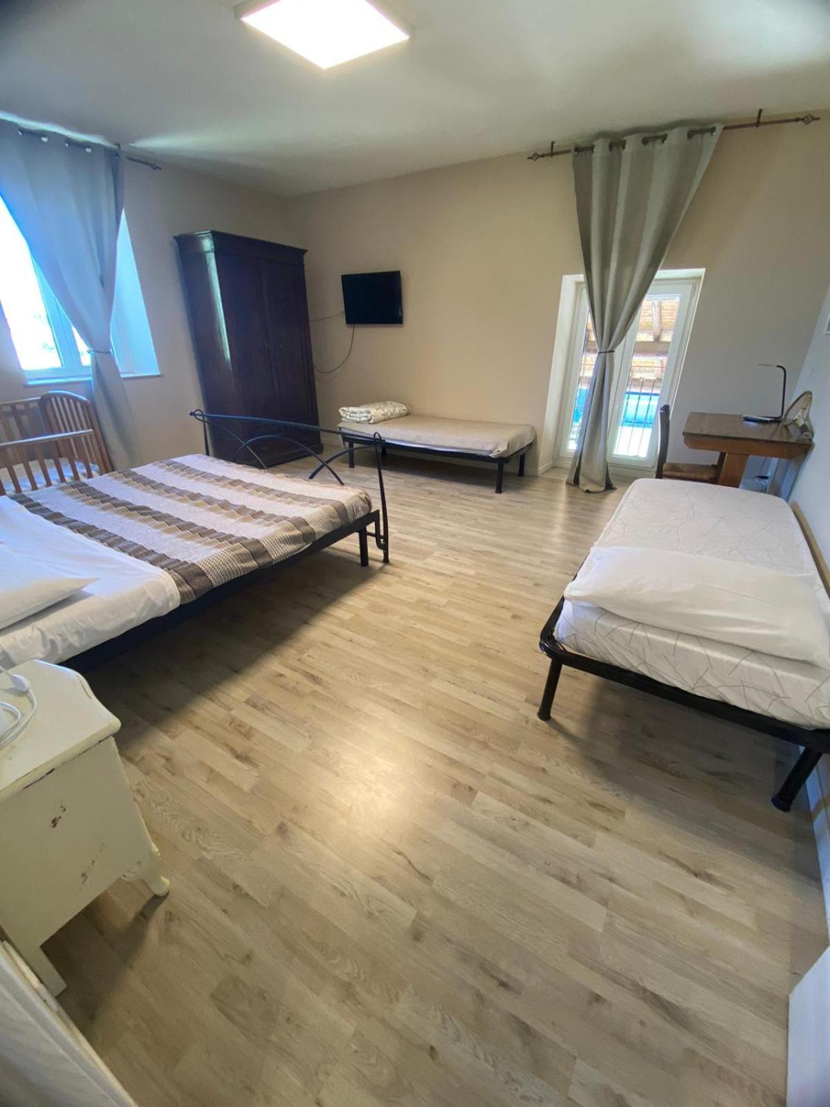 La Chiusa Bed And Breakfast Montichiari Exterior photo